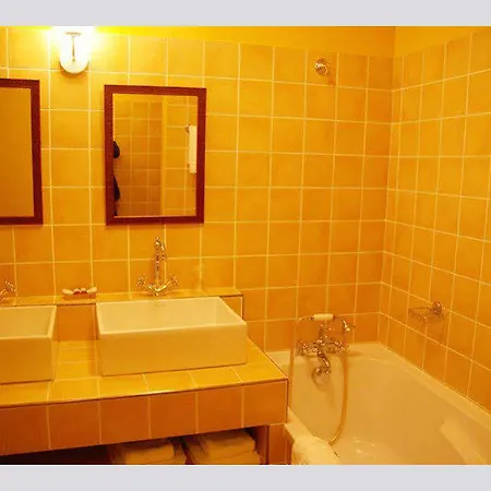 Le Domaine De La Colombiere 3*