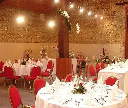 Отель Le Domaine De La Colombiere Moissieu-sur-Dolon